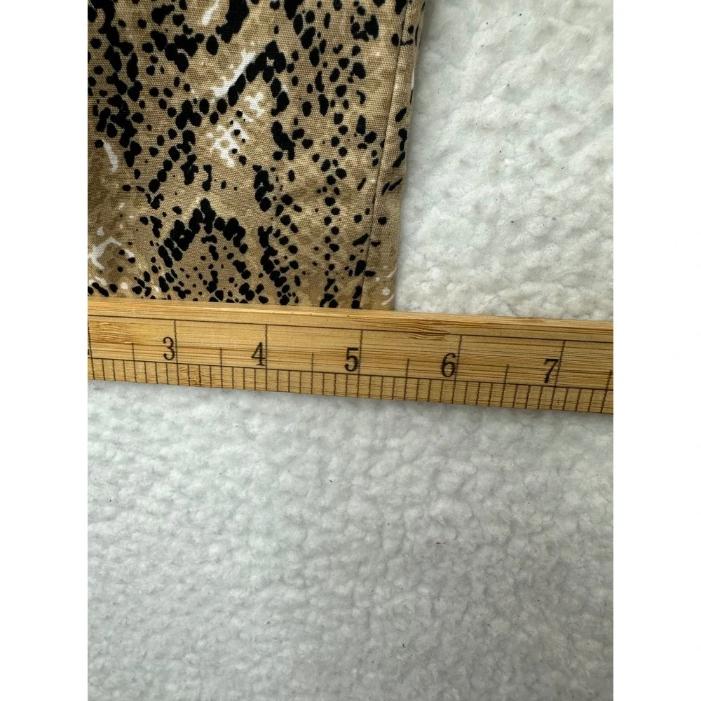 Vince Camuto Snakeskin Print Pants Women's Size‎ 4 Brown Tan Animal Print